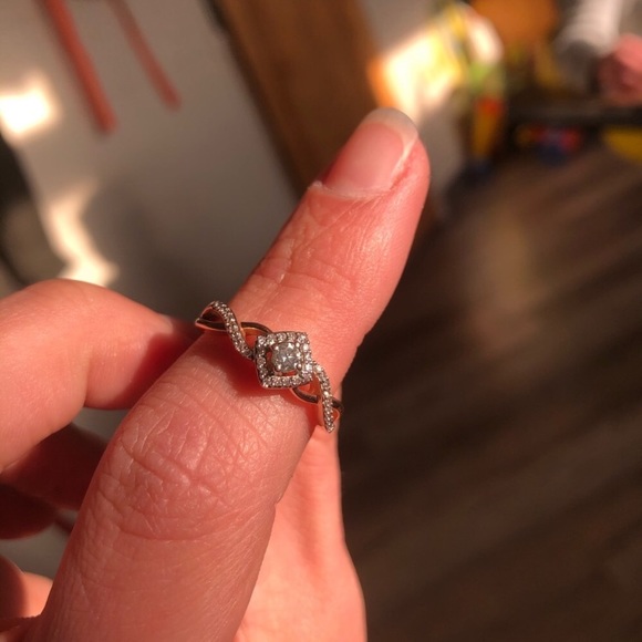 Promise Ring - Picture 2 of 4
